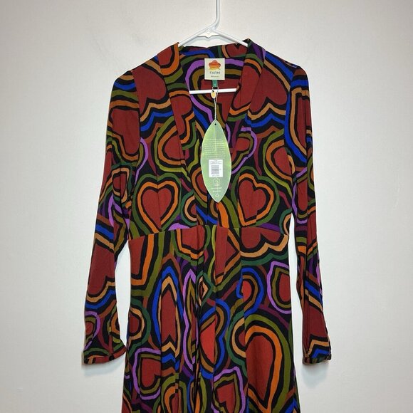 Farm Rio NWT Rainbow Wild Hearts‎ Maxi Dress Size Small - Picture 2 of 11